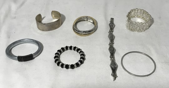 Bracelet Collection (7)