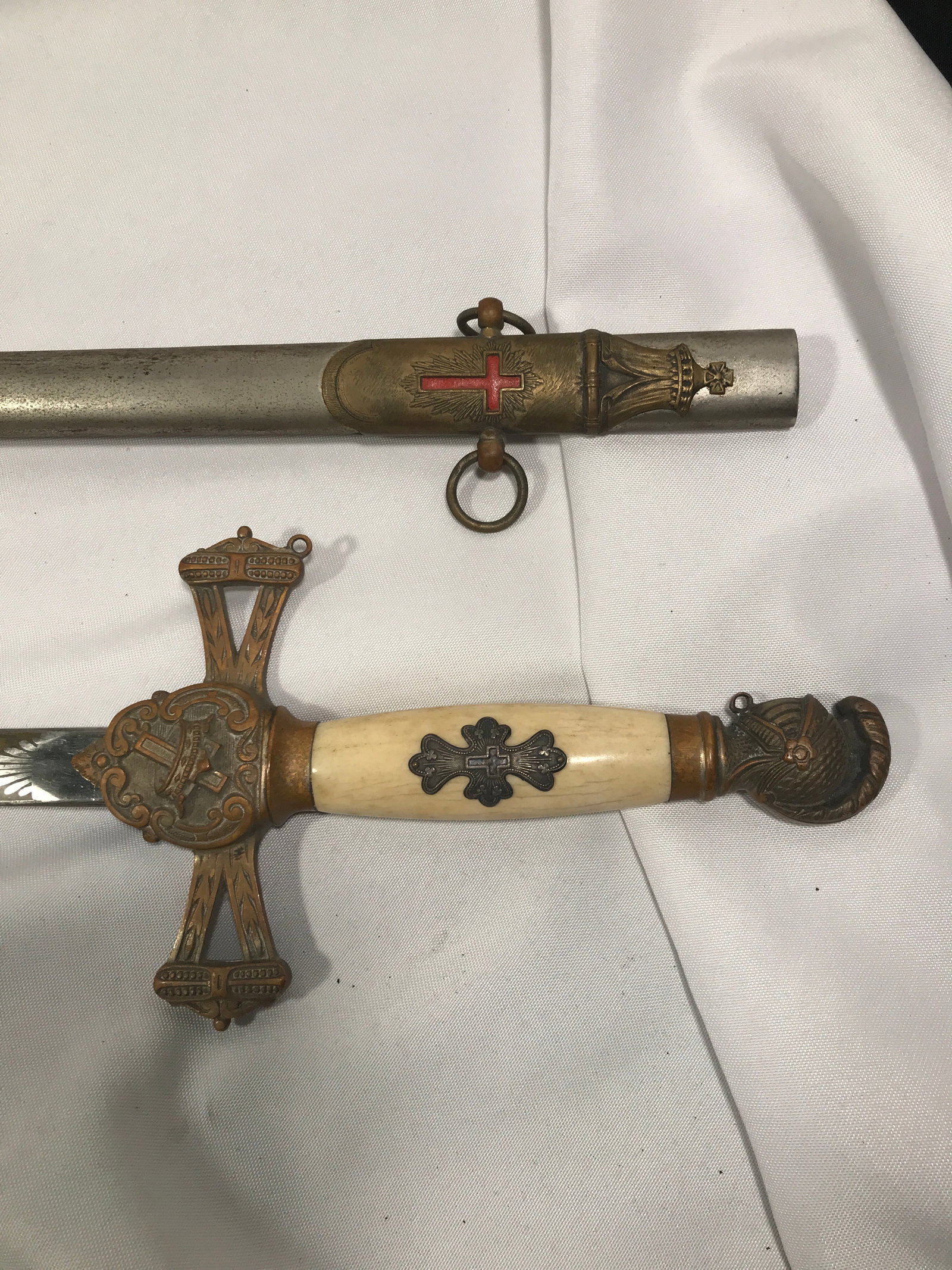 Knights Templar Masonic Sword & Scabbard (1 of 11)