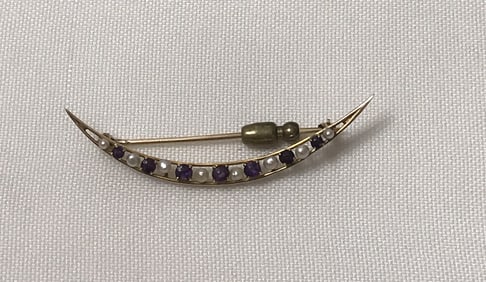 10KT Gold Pearl & Amethyst Brooch