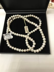 Fresh Water Pearl Necklace