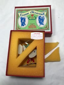Trophy Miniatures Hand to Hand HT4
