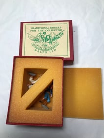 Trophy Miniatures Hand to Hand Series HB2