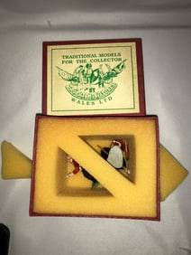 Trophy Miniatures Hand to Hand Series HZ7