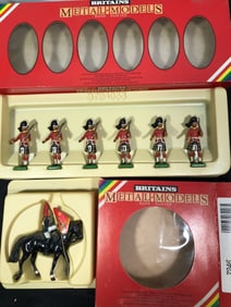 Britains Metal Models 7242 & 7246
