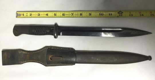 World WarII German Bayonet Metal & Leather Sheath