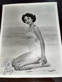Elizabeth Taylor Signed 8 x 10 Swimsuit Photo