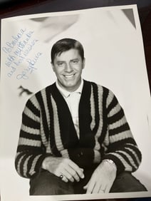 Jerry Lewis Autographed Picture 8 x 10