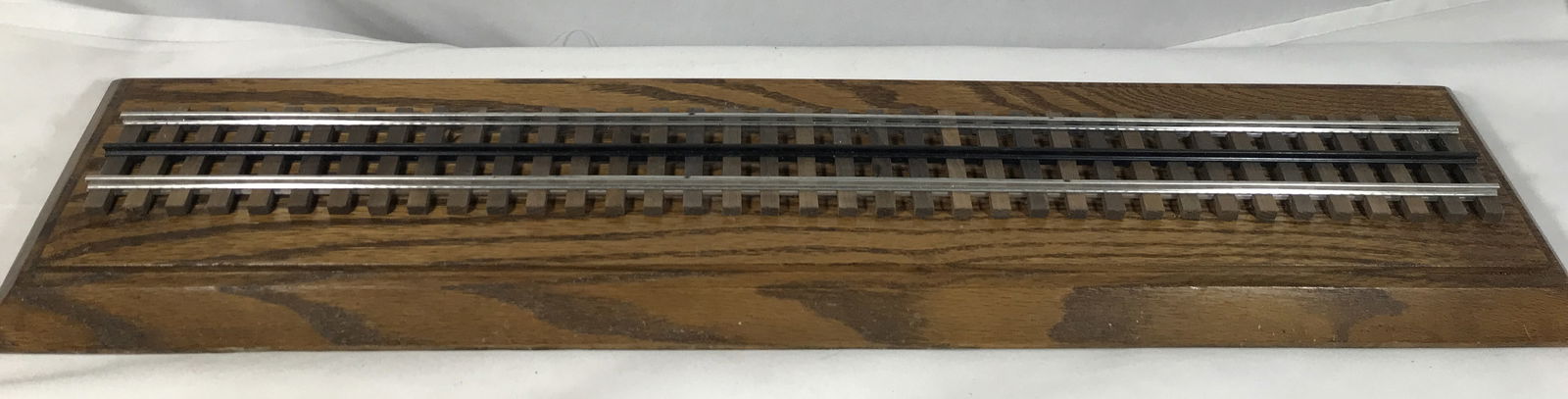 Railroad Train Display for O Scale Trains (1 of 4)