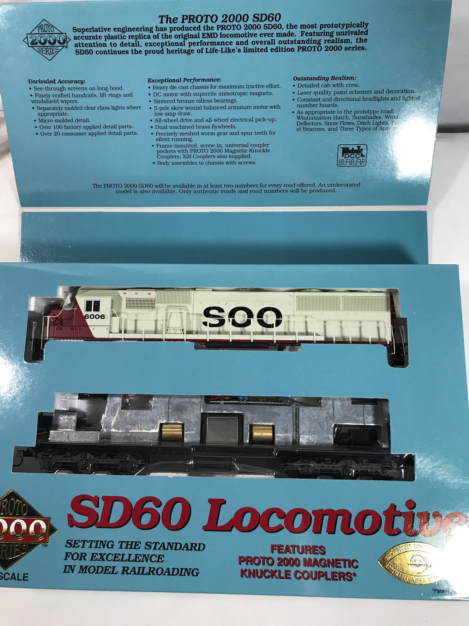 Proto 2000 Series SD60 Locomotive in box (1 of 5)