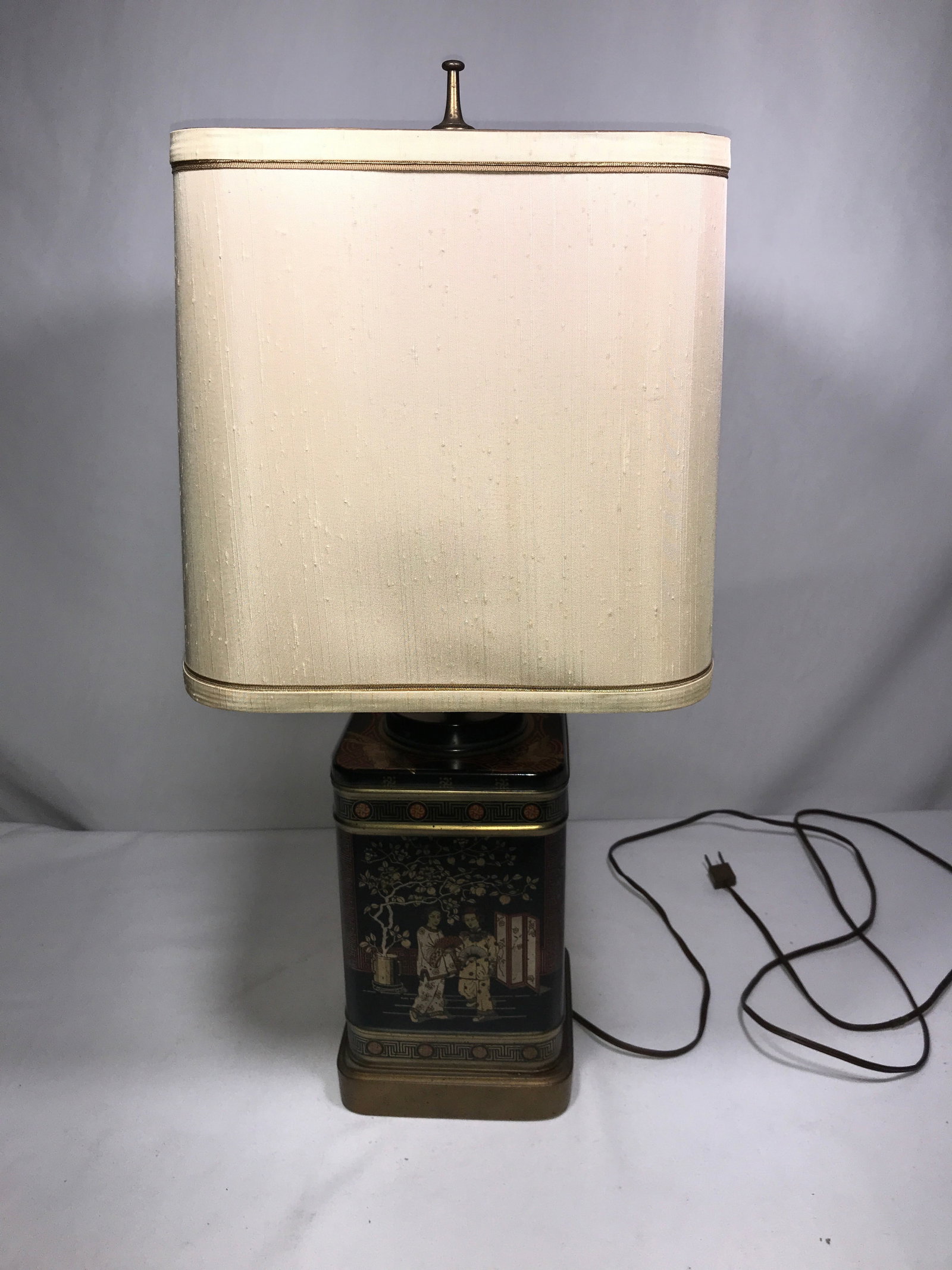 Frederick Cooper Chinoiserie Tea Box Tin Lamp: Works great! Measures H: 26 inches L: 10.5 inches W: 10.5 inches