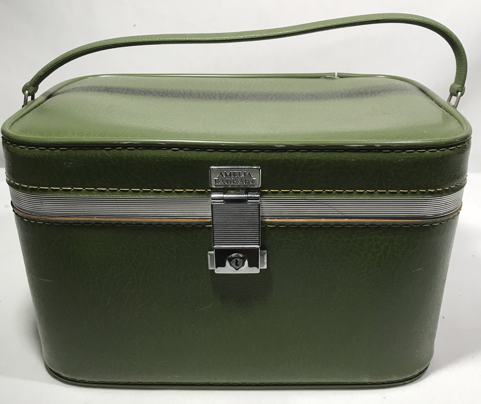 Amelia Earhart Luggage / Cosmetics Bag: Green, Floral Inside and Mirror, measures 14 x 9 x 9 inches