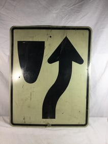 Metal Median Arrow Right Street Sign