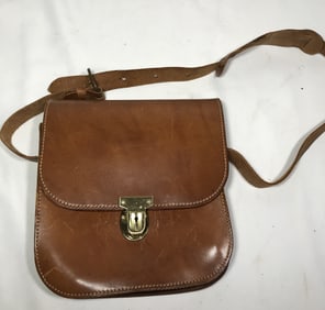 Vintage Purse / Cross Body Bag - HOMA