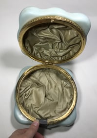 Vintage Wavecrest Jewelry Dresser Box