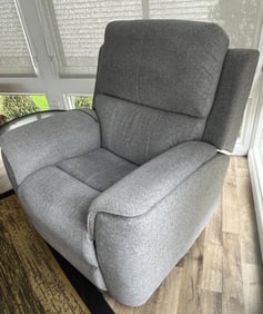 Flexsteel Upholstered Electric Recliner