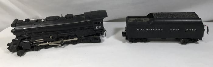 Lionel Locomotive 8206 w/ BO Tender
