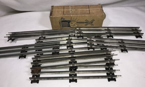 Lionel Crossing Signal & 8 Pcs of Track
