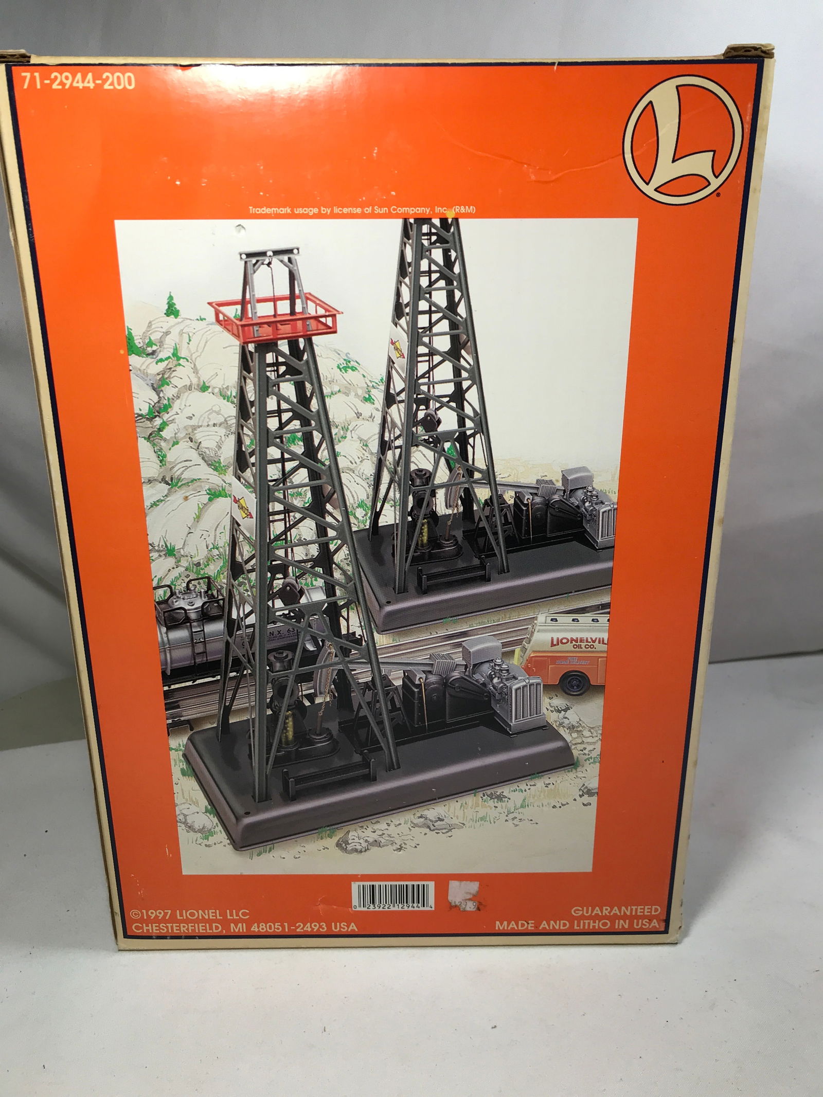 Lionel 6-12944 Sunoco Animated Oil Derrick (1 of 6)