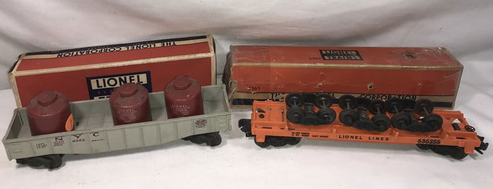 Lionel Flat Cars (2) in org boxes