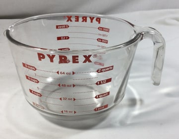 8 cup Pyrex glass measuring cup