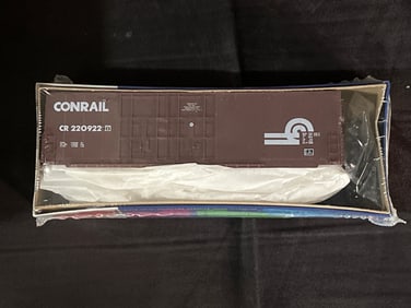 Roundhouse HO Gauge Conrail