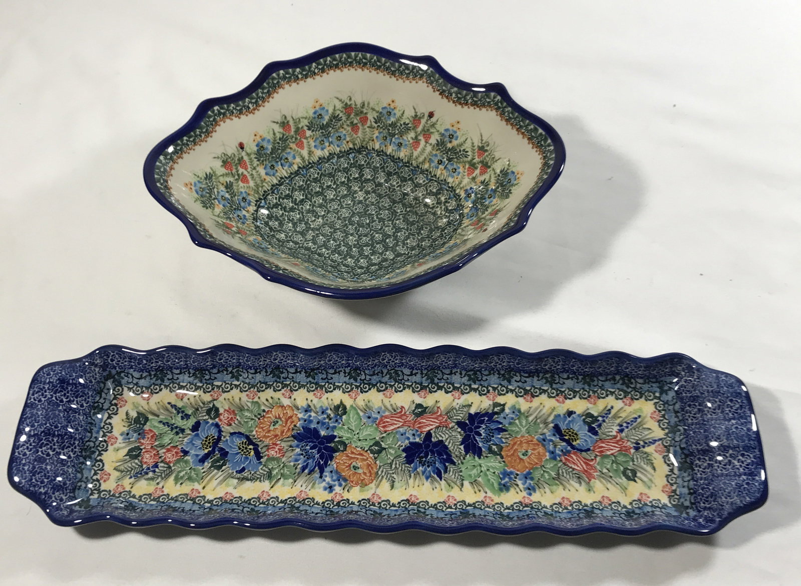 Made in Poland Handcrafted Bowl & Bread Tray (1 of 7)