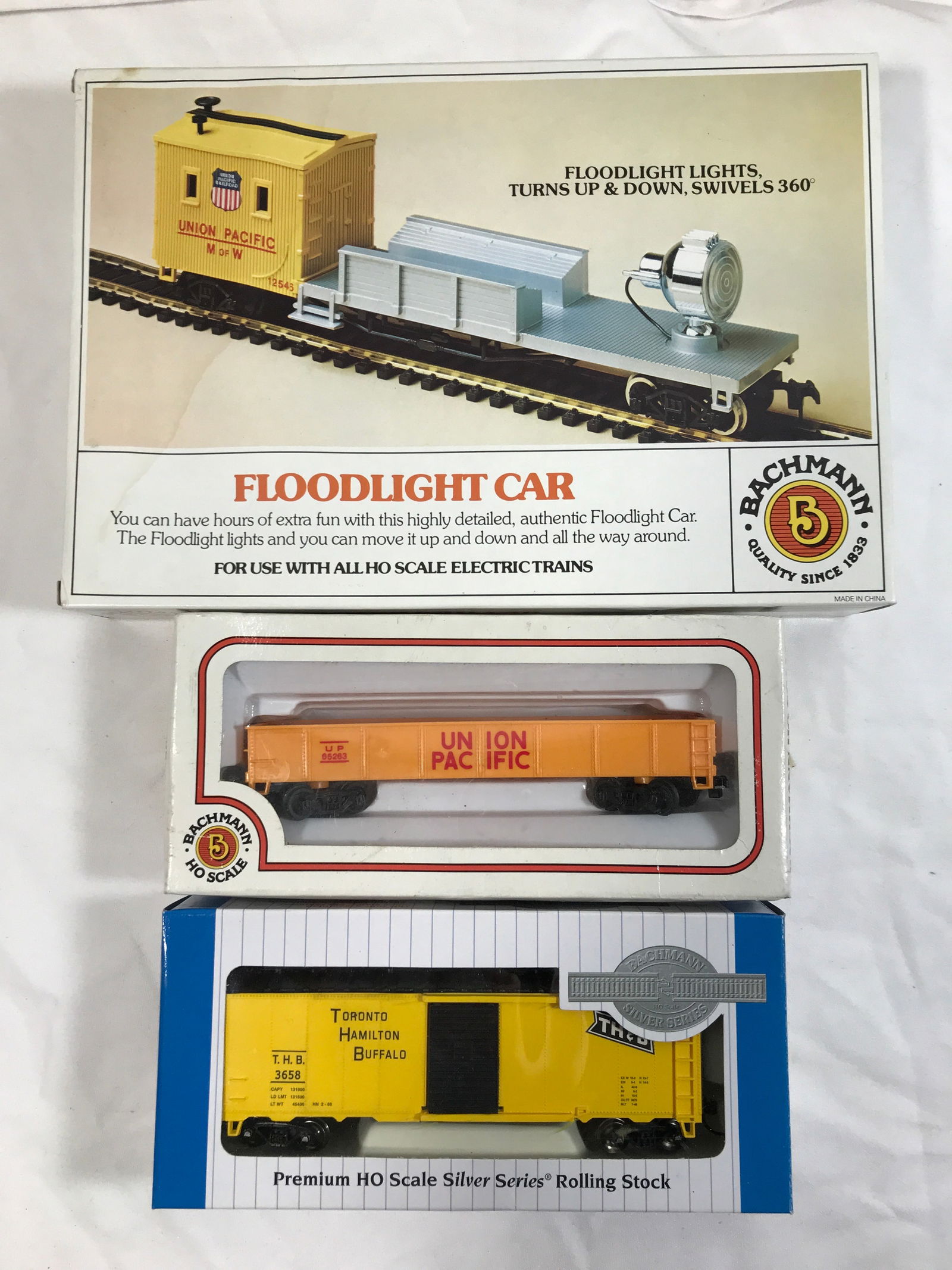 Bachmann HO Scale Train Collection 3 in org boxes (1 of 4)
