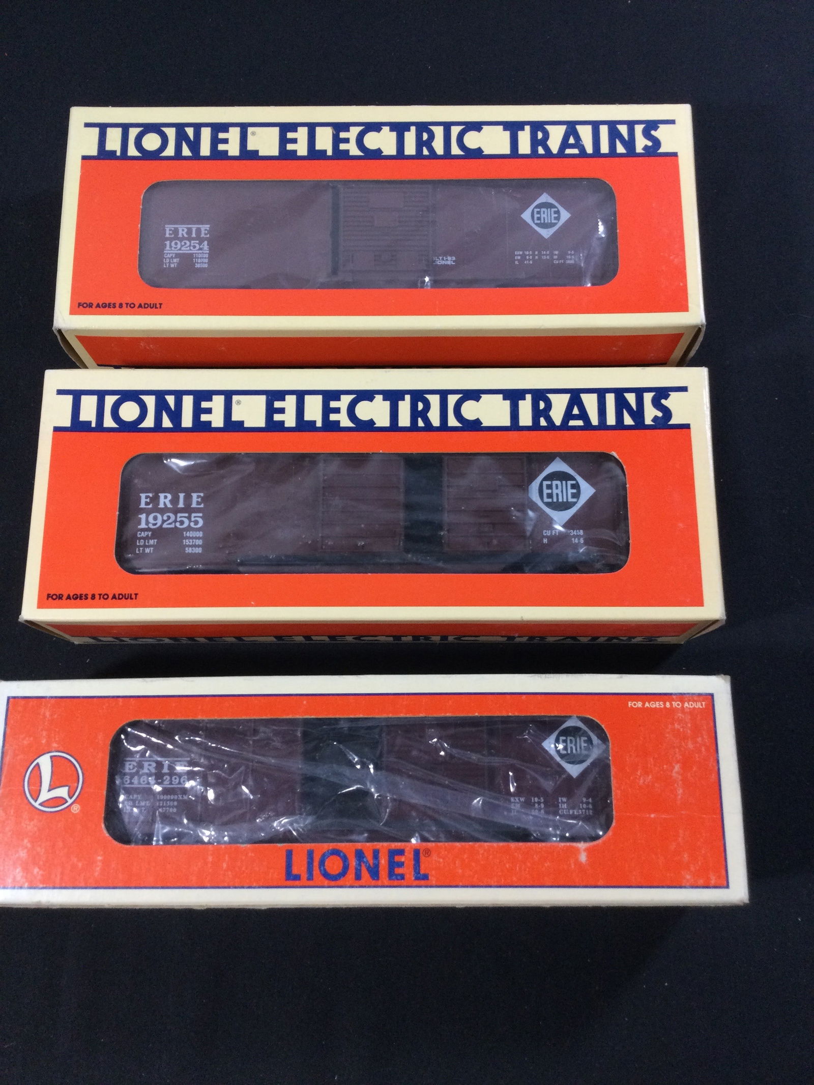Lionel Erie Boxcar Collection (3) in org boxes (1 of 3)