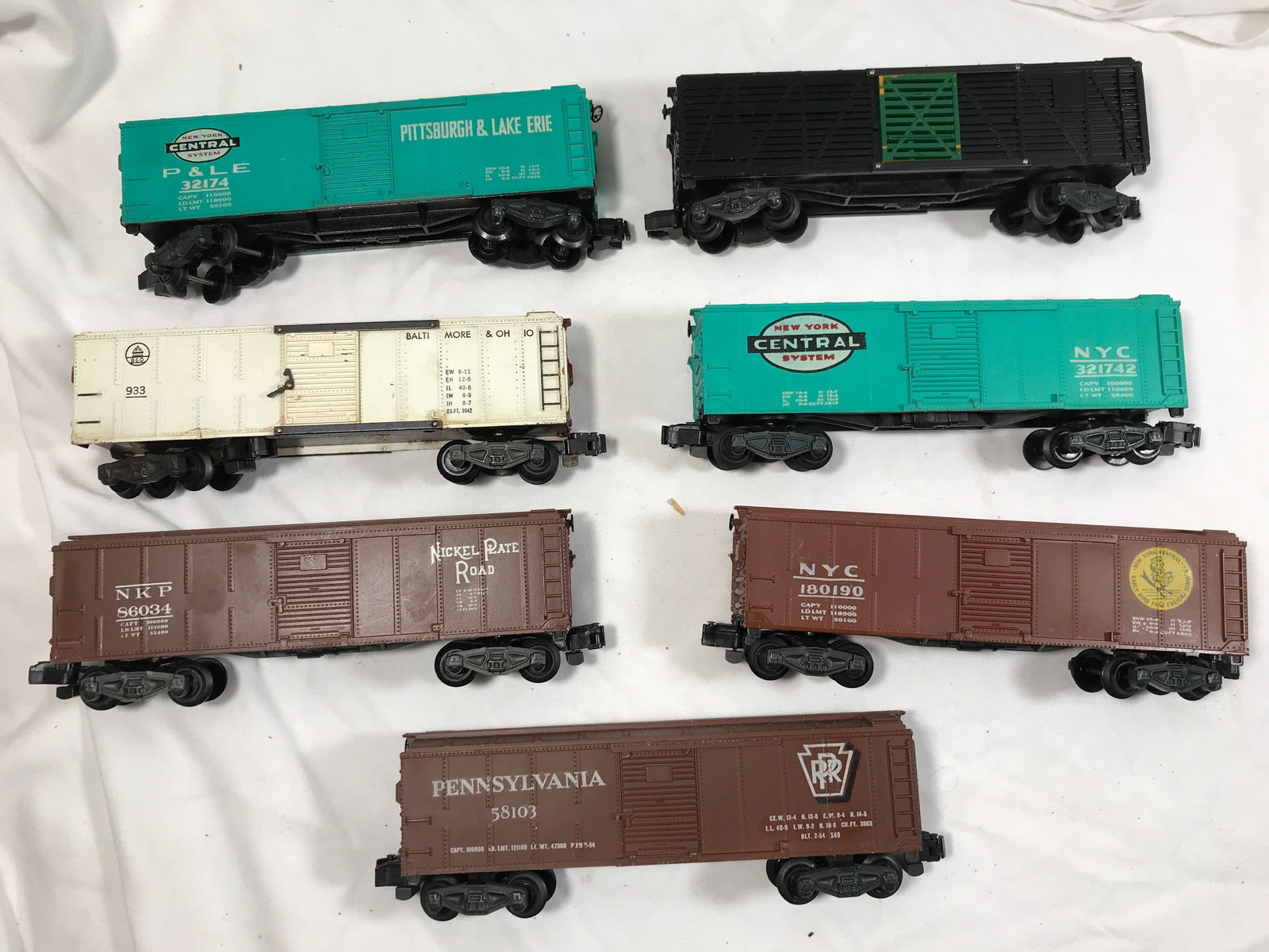American Flyer Boxcar Collection (7): No boxes, Includes NYC, nickel plate Rd., Baltimore and Ohio & Pennsylvania