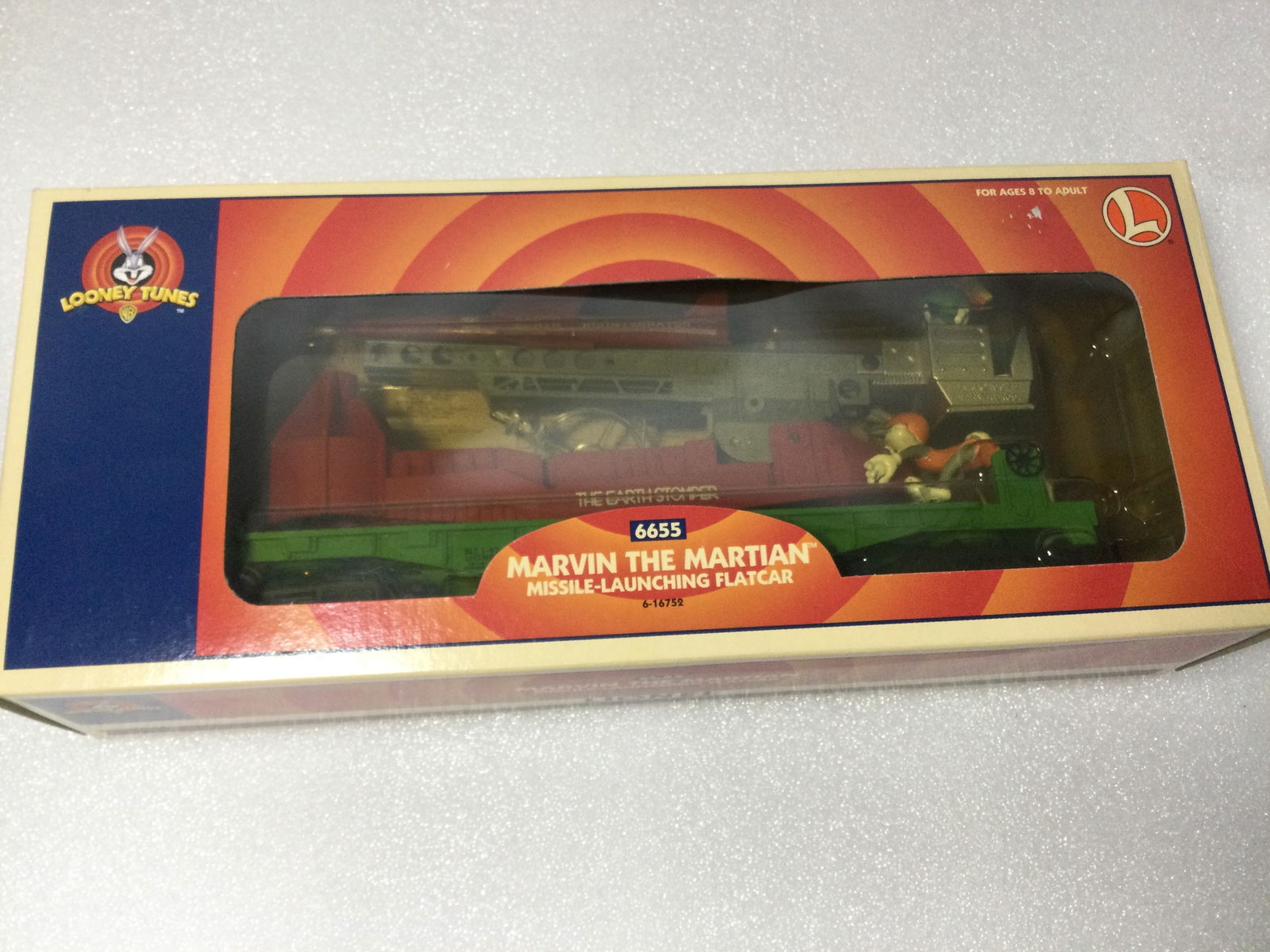 Lionel Marvin the Martian 16752 in org box: Looney Tunes 6655 Missile Launching Flatcar