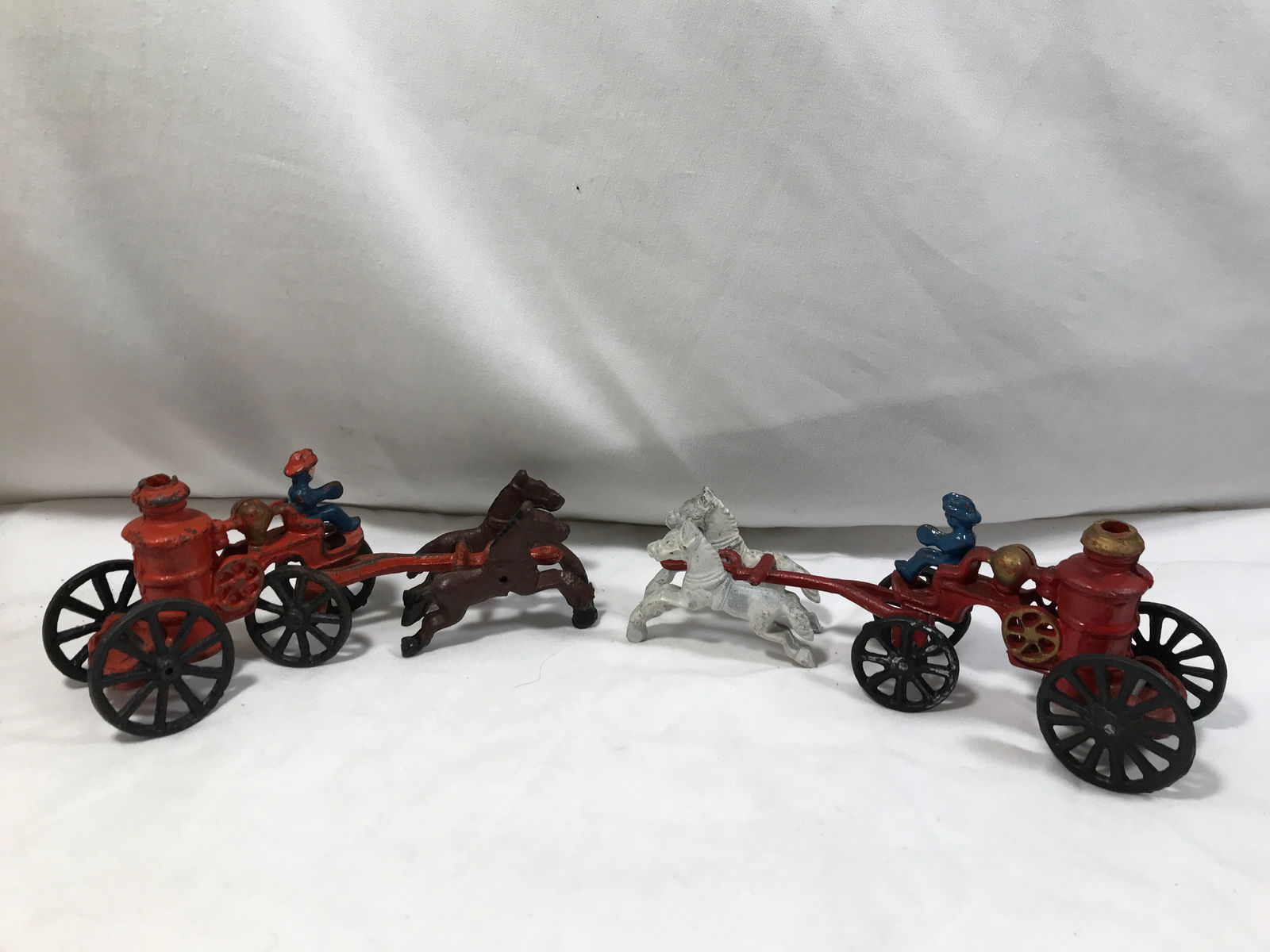 Vintage Cast Iron Horse Drawn Fire Wagons (2) (1 of 4)