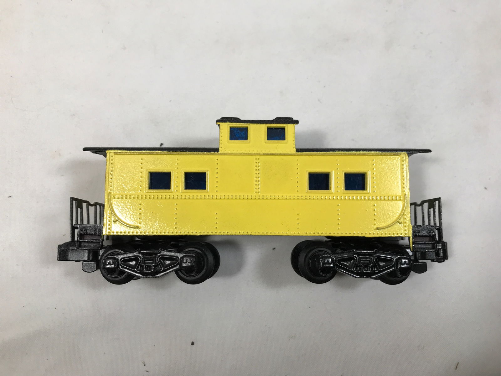 American Flyer Model Train Caboose (1 of 5)