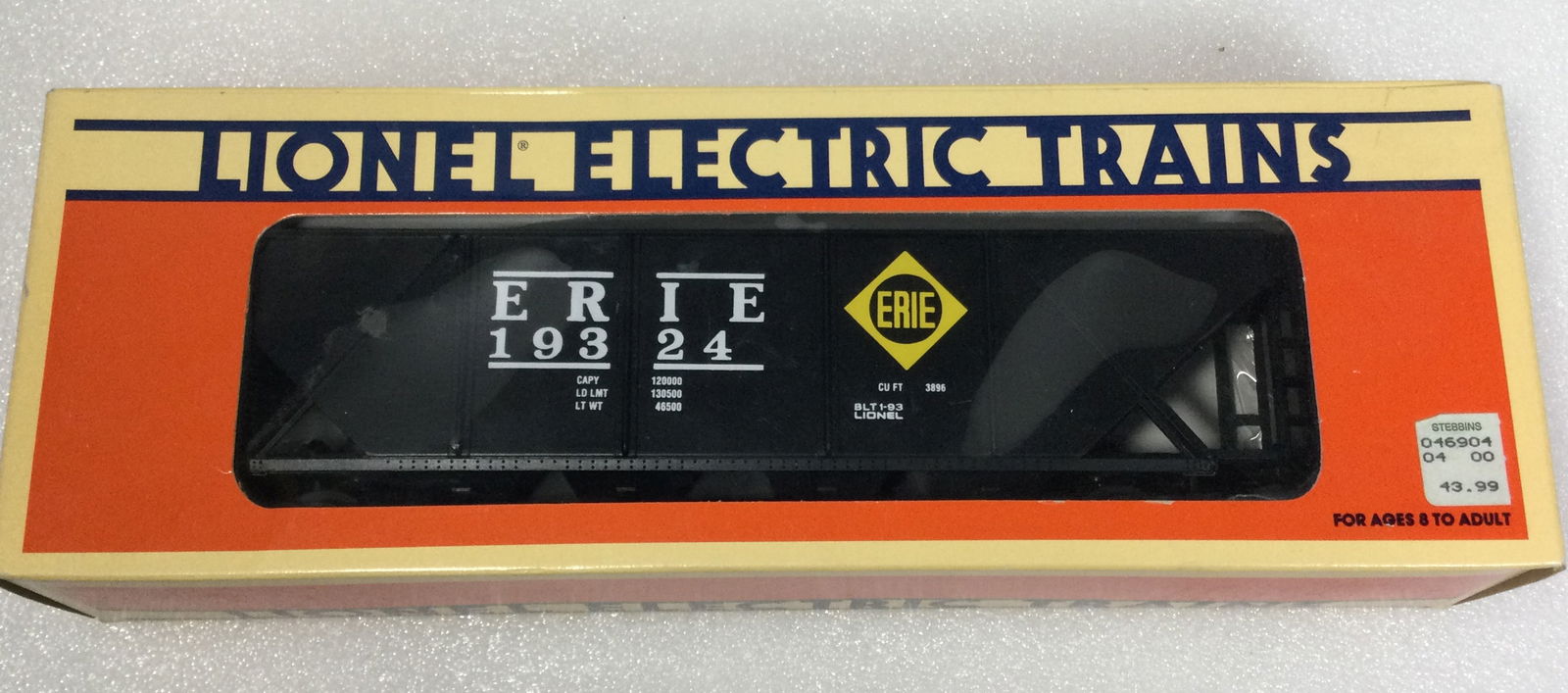 Lionel Erie 4-Bay Hopper Black 19324 (1 of 5)