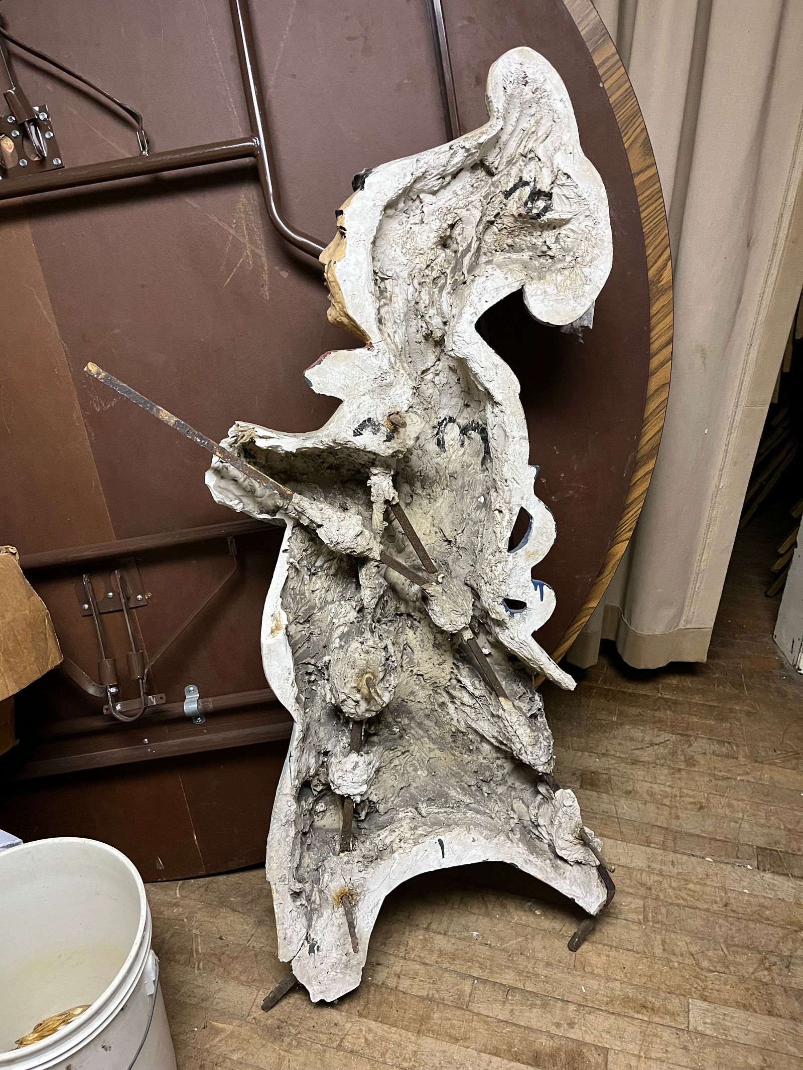 Large-Scale Advertising Chef Figure - 10