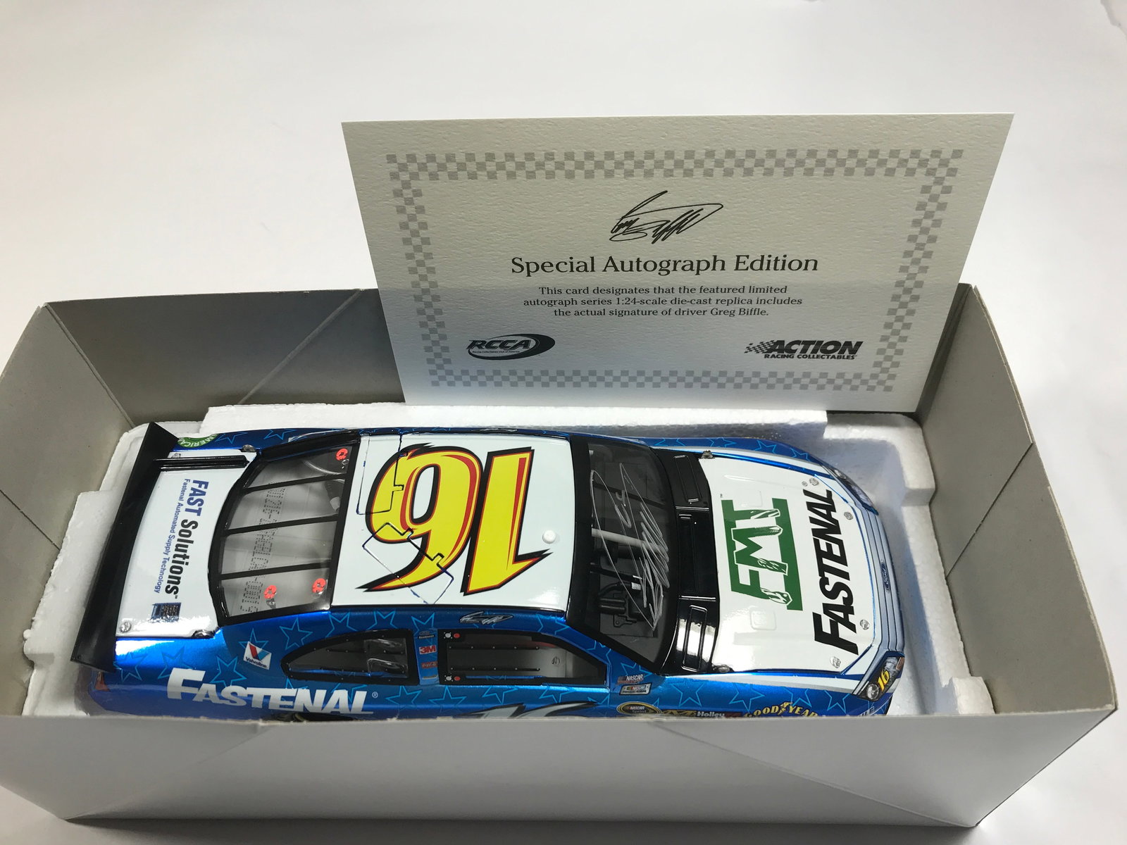 Greg Biffle autographed 2012 Fusion: #16 Fastenal NASCAR Unites 1 of 100