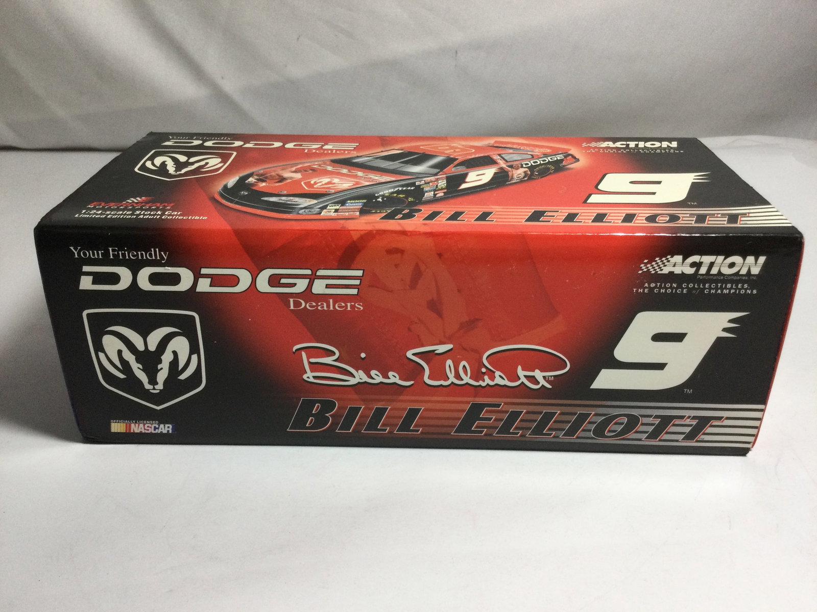 Bill Elliott, 2001 intrepid RT: Number nine dodge/Muhammad Ali