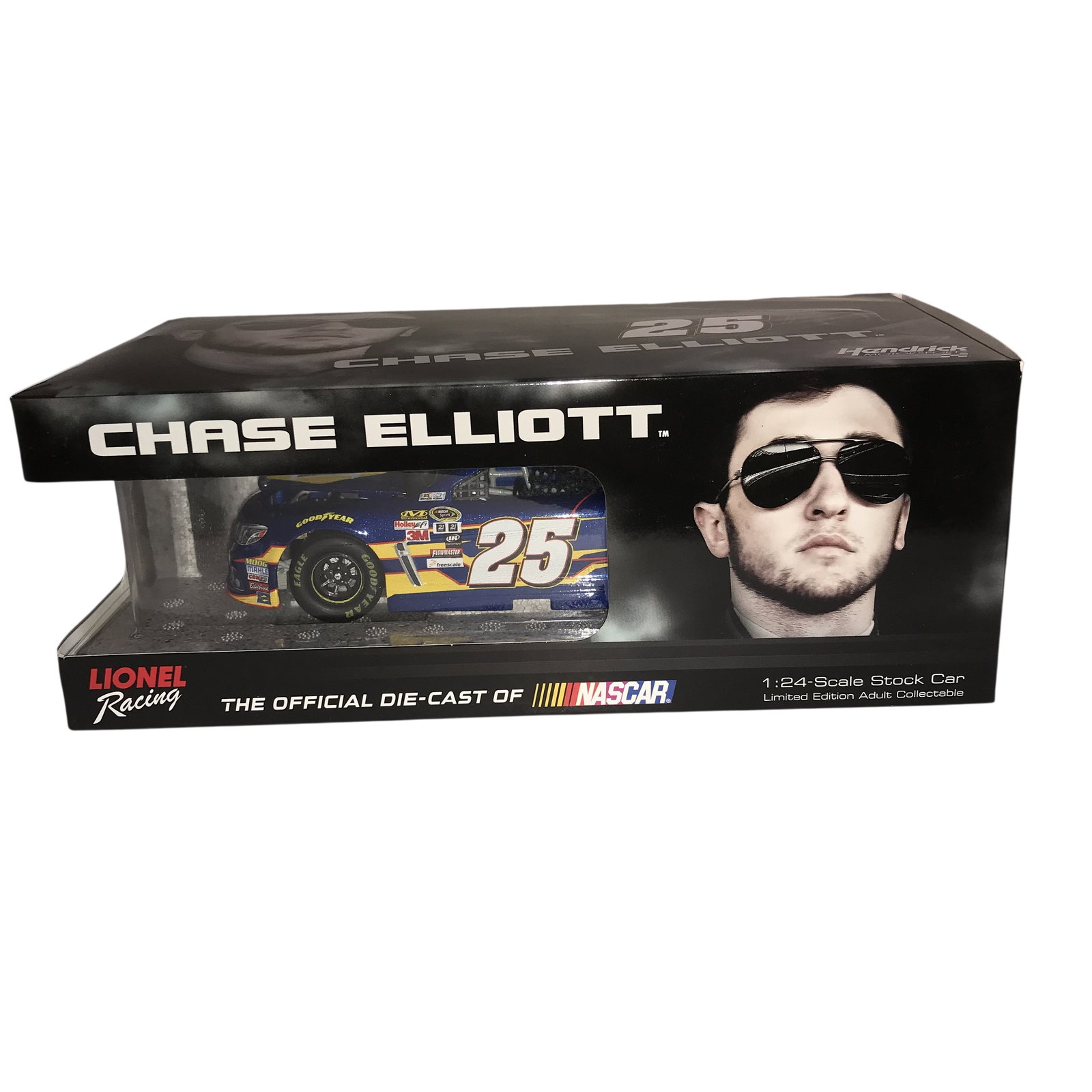 Lionel Racing Chase Elliott 2015 #25 NAPA Chevrolet SS Autographed 1:24 Scale Die-Cast Stock Car: Lionel Racing Action Racing Collectables Chase Elliott #25 NAPA Chevrolet SS, 2015. Die-cast metal construction featuring authentic NAPA Auto Parts livery, sponsor decals, and detailed interior and en