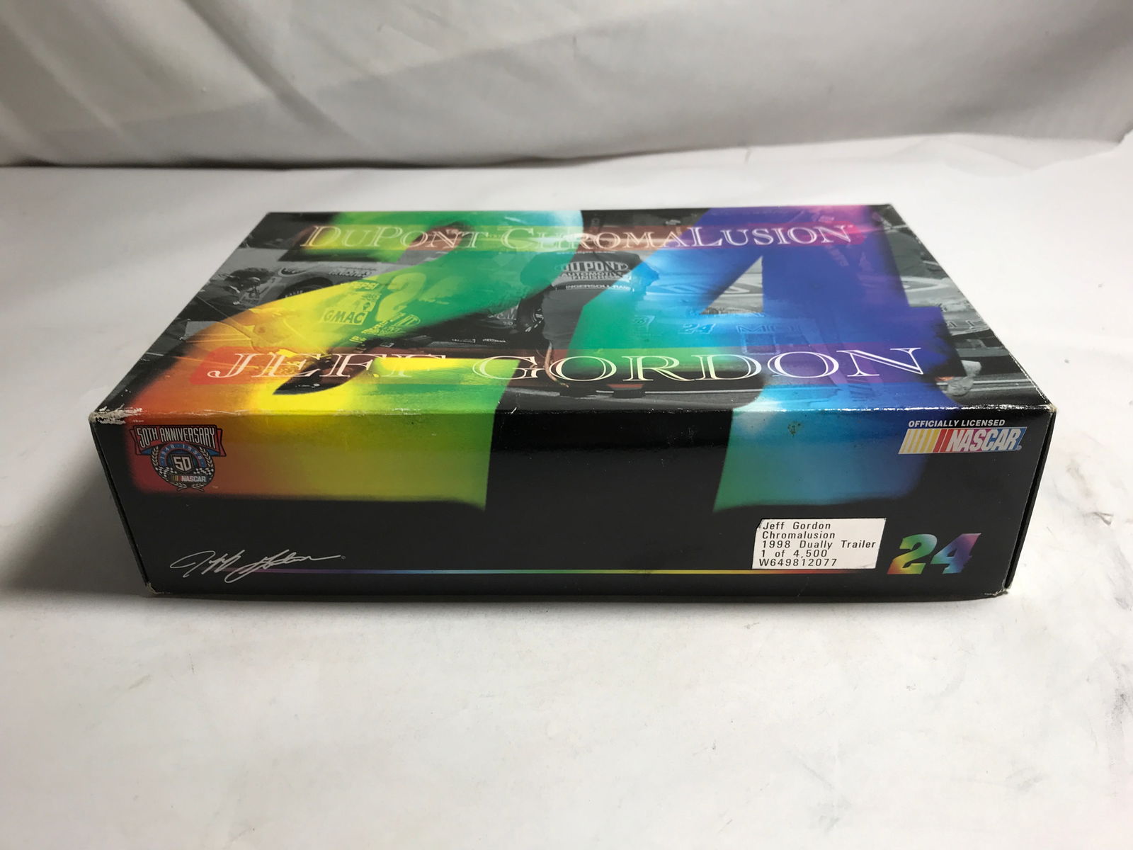 Jeff Gordon 1998 Dually w/ Matching trailer: Chromalusion / 1 of 4500 in org box