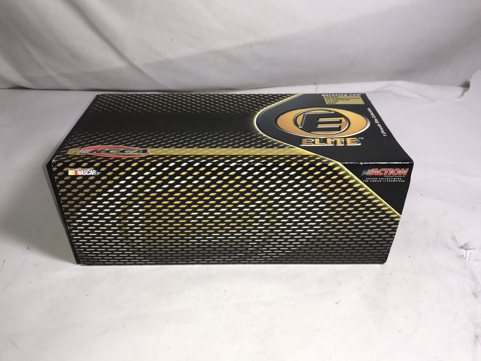 Kevin Harvick 2001 Monte Carlo Elite LE: #29 GM Goodwrench Service Plus / 1 of 4996, in org box