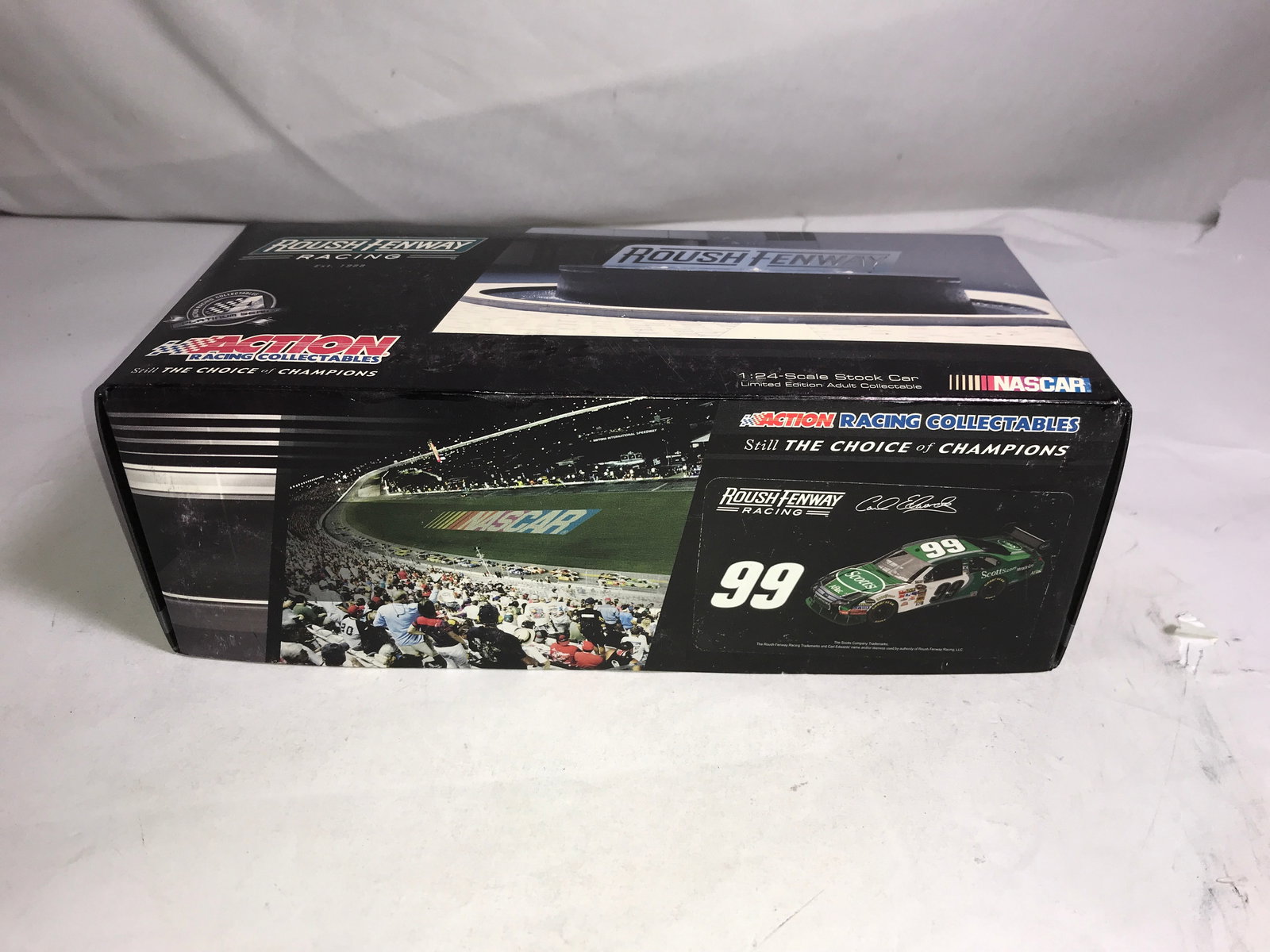 Carl Edwards 2010 NASCAR Roush Fenway LE: #99 Scott’s/ 1 of 752, Ford Fusion Diecast 1:24 scale in org box