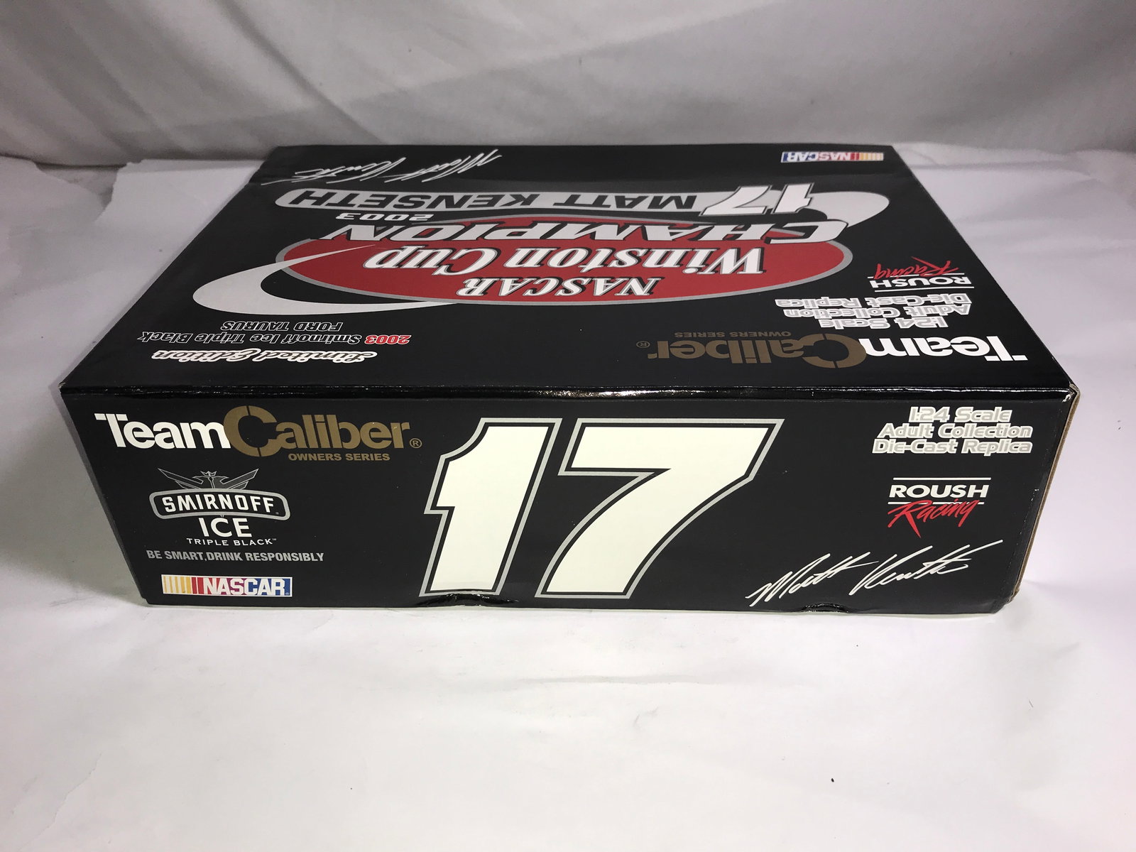 Matt Kenseth 2003 Ford Taurus - 4