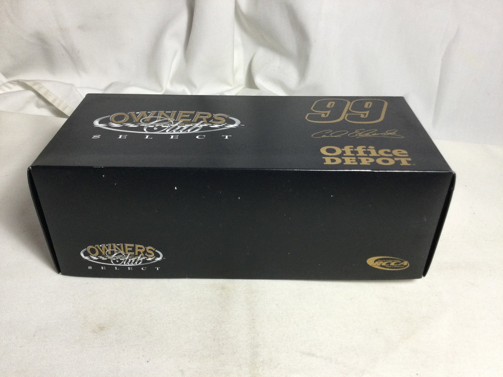 Carl Edwards 2007 Fusion Owners Club Select LE (1 of 6)