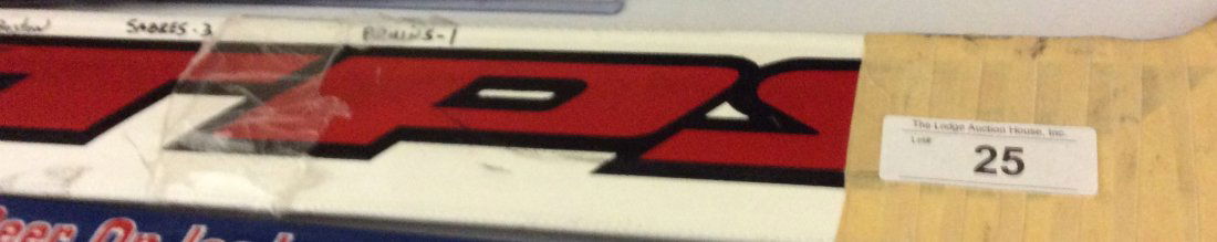 Dominic Hasek game used goalie stick autographed (1 of 1)