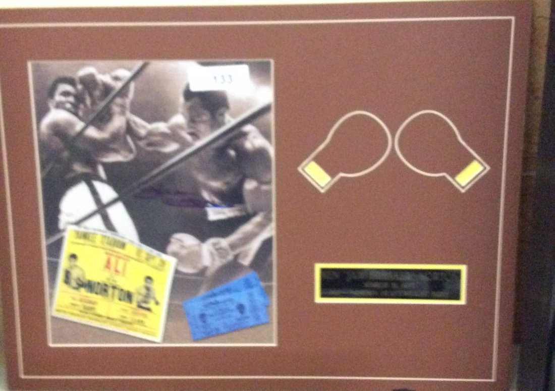 Ken Norton autographed picture: N/A