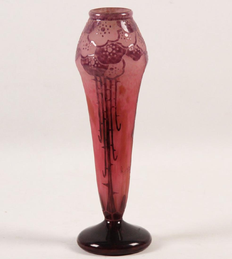 SIGNED FRENCH CAMEO ART DECO GLASS AND ACID CUT VASE: FRENCH CAMEO ART DECO GLASS AND ACID CUT VASE SIGNED "CHARDER" ON WAIST AND "LE VERRE FRANCAIS" ON FLARED EXTERIOR BOTTOM HAVING A RINGED ROLLED LIP OVER A BULBOUS TOP AND ELONGATED TAPERD FORM WITH D