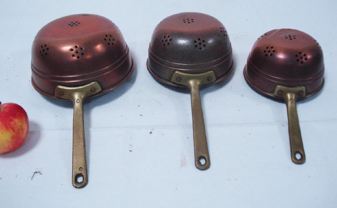 GROUP OF 3 GRADUATING COPPER COLANDERS (1 of 2)