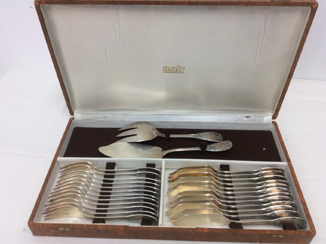 26 PC. FRENCH SILVER PLATED FISH SET (1 of 3)