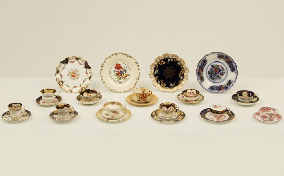 MISC. 30 PIECE LOT OF ENGLISH PORCELAIN (1 of 8)