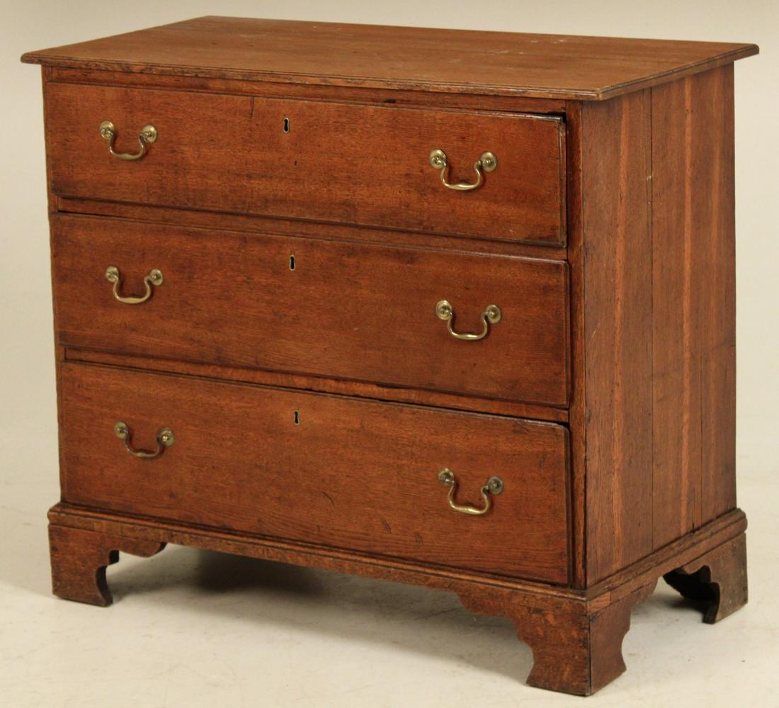 ENGLISH GEORGE III OAK 3 DRAWER CHEST (1 of 3)