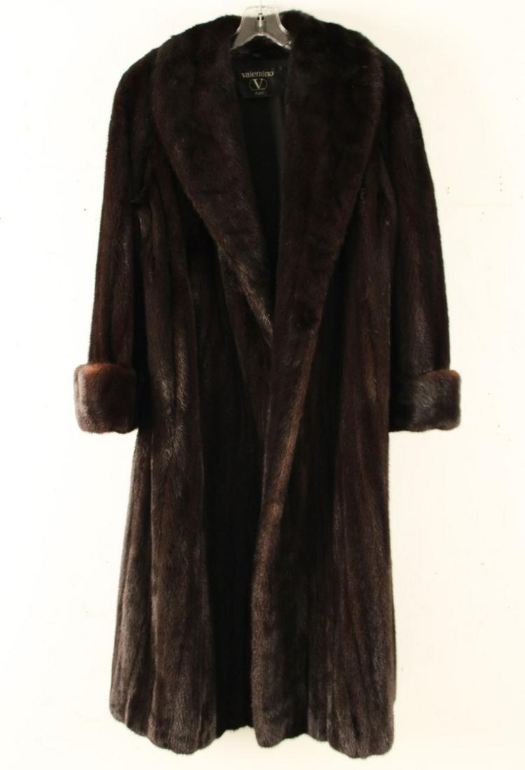 VALENTINO FURS FULL LENGTH BLACK SABLE MINK COAT: VALENTINO FURS FULL LENGTH BLACK SABLE MINK COAT WITH LUXURIOUS SILKY LUSTER; SIZE 8; 50"LENGTH X 19"W SHOULDER